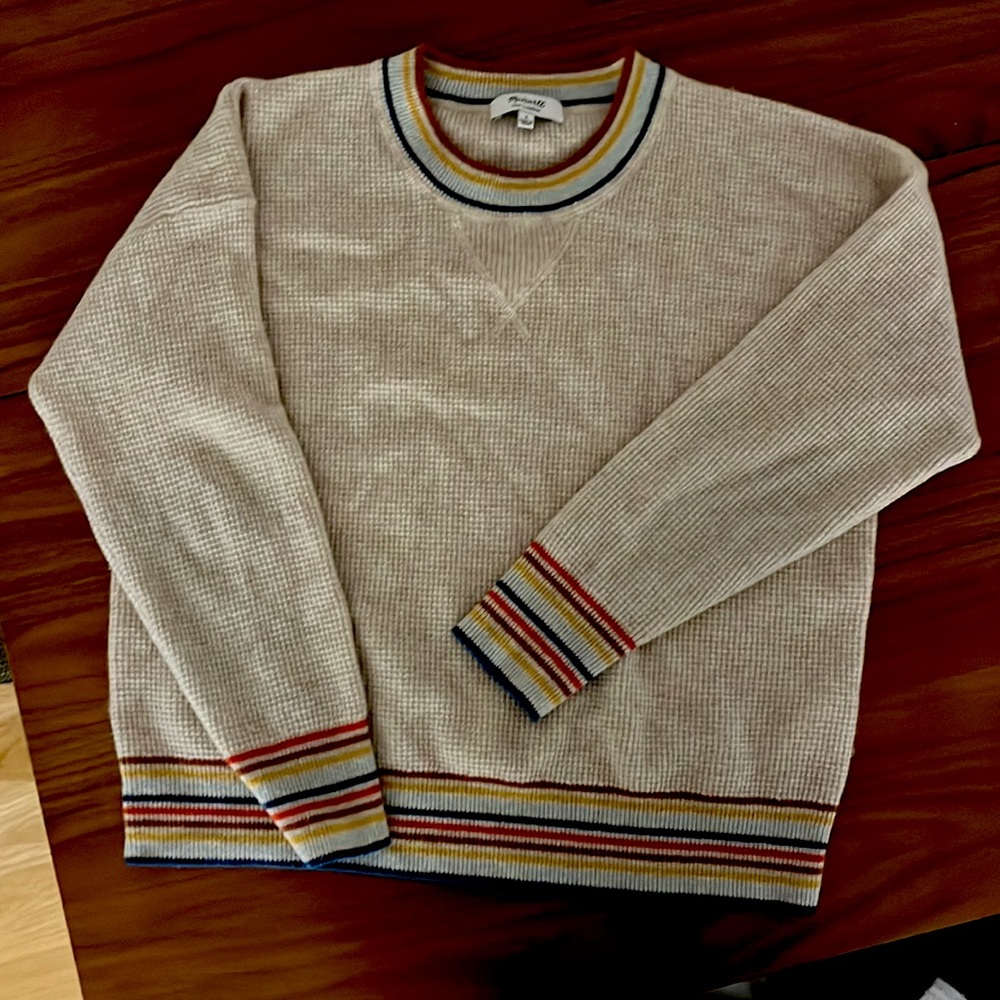 Madewell size small cashmere sweater. Has only been worn a handful of times.